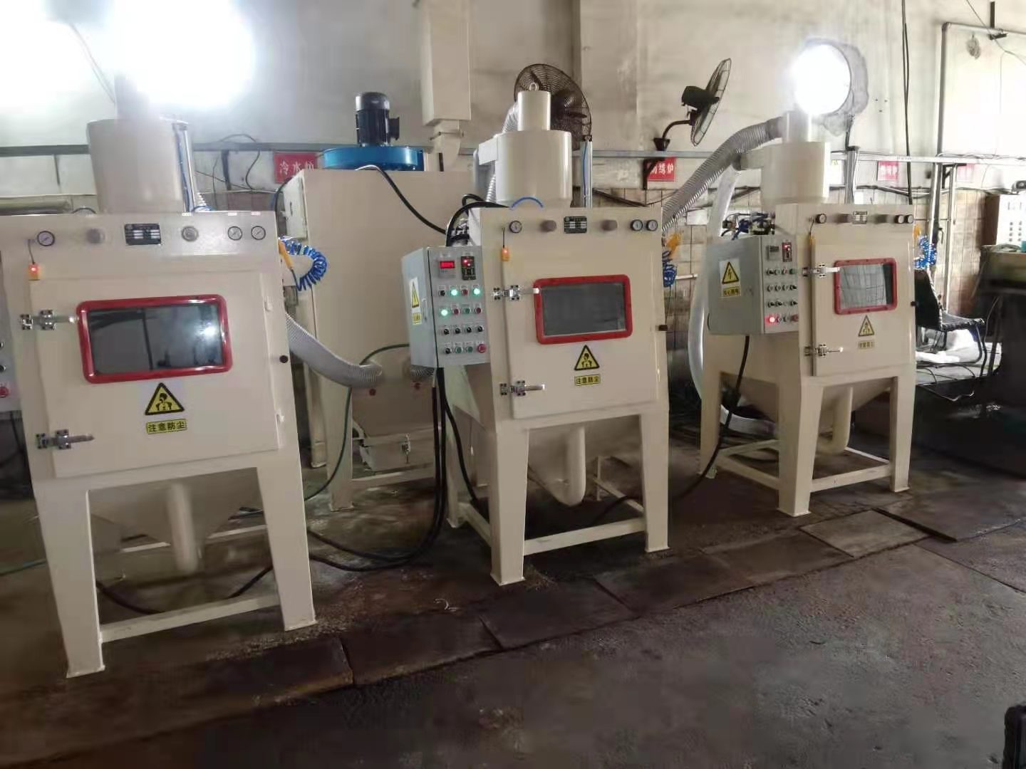 小型噴砂機(jī)的噴砂效果如何？
